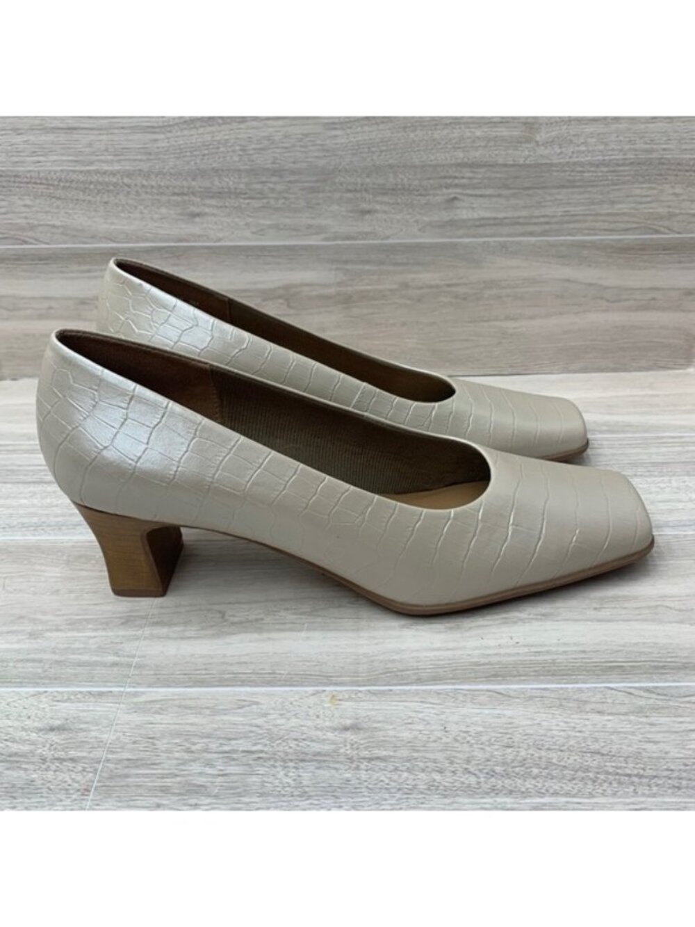 LifeStride Cream Croco Leather Square Toe Block Heel Pumps Mens 9M 90s Y2K